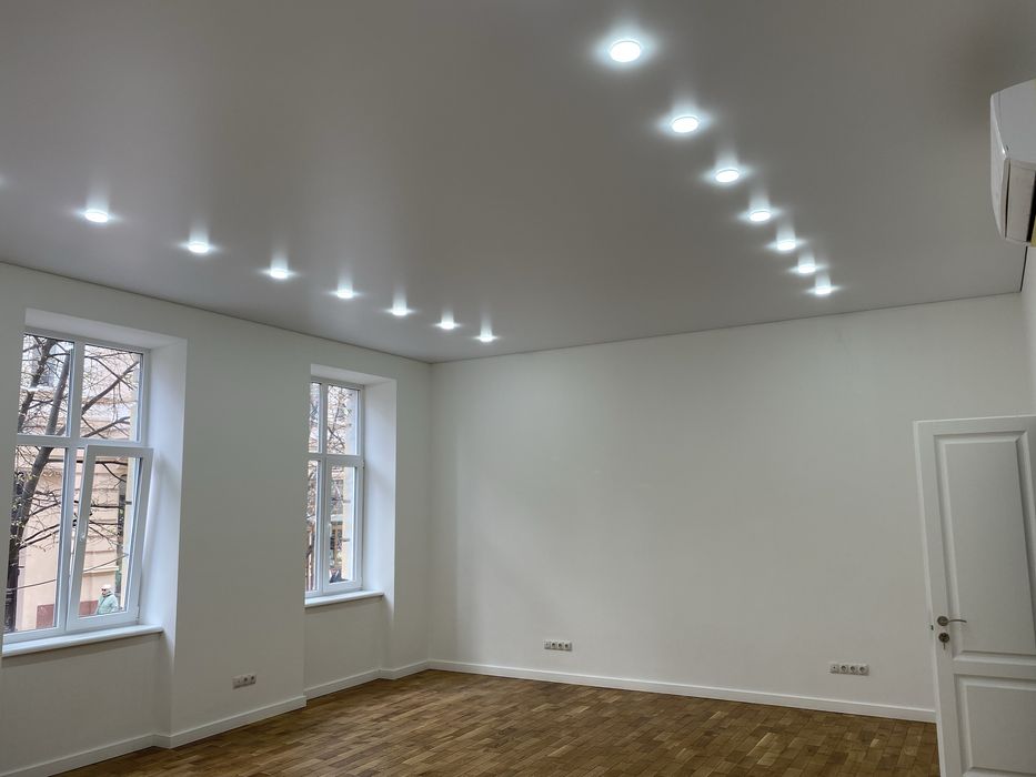 Оренда офісу біля пл. Міцкевича