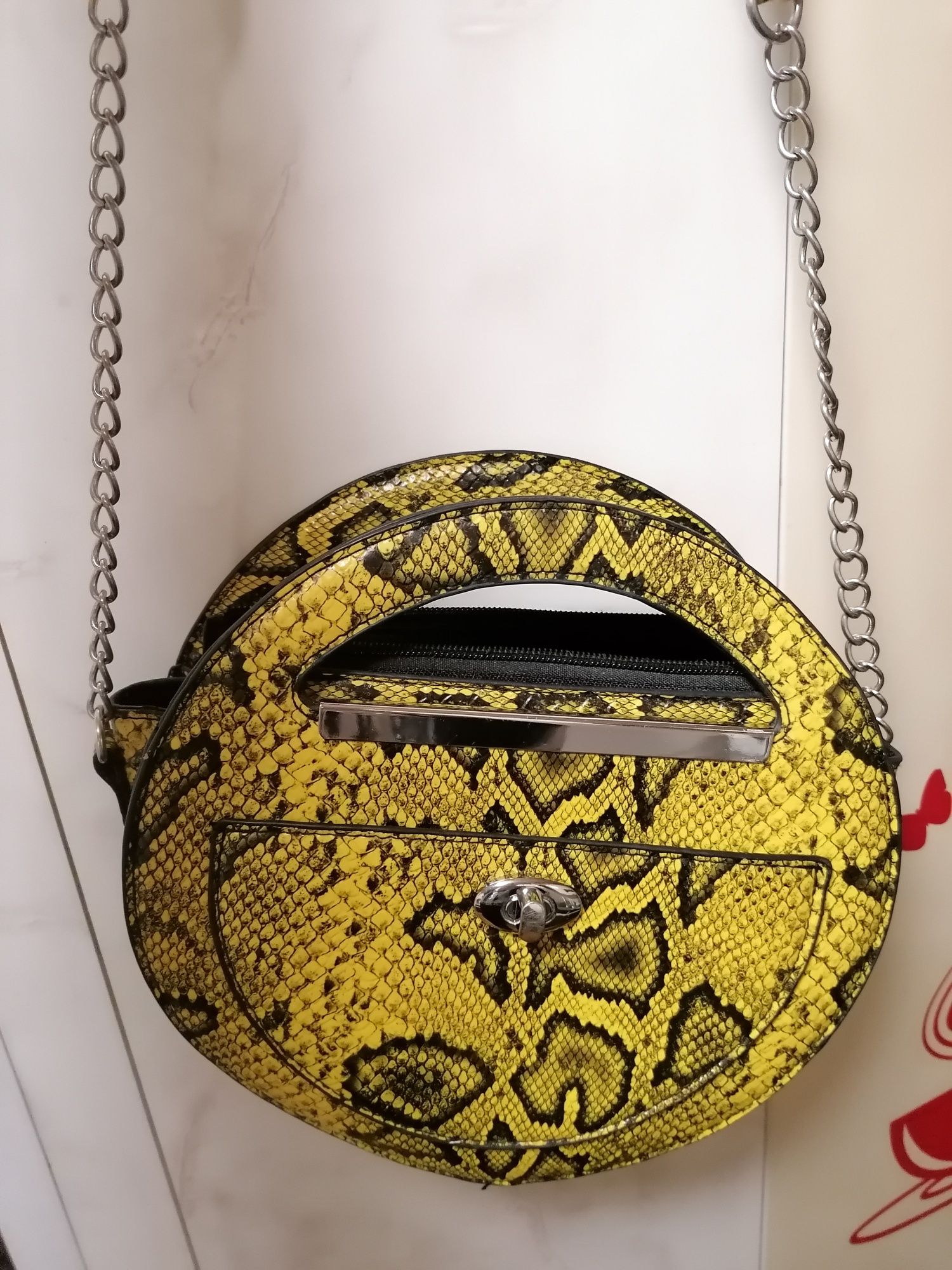 Primark torebka żółty wąż