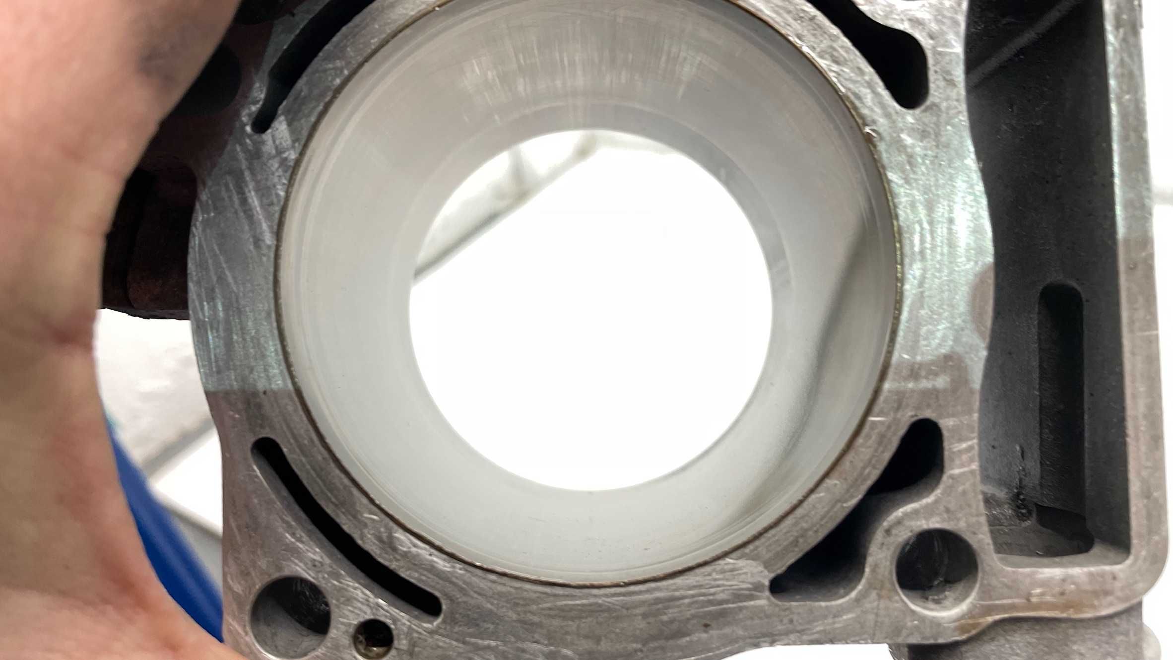 Husqvarna tc 250 04do12r Cylinder z tłokiem Części