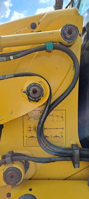 Koparko-ładowarka Komatsu WB93R-5 2006r. Nie cat 428, nie 3cx