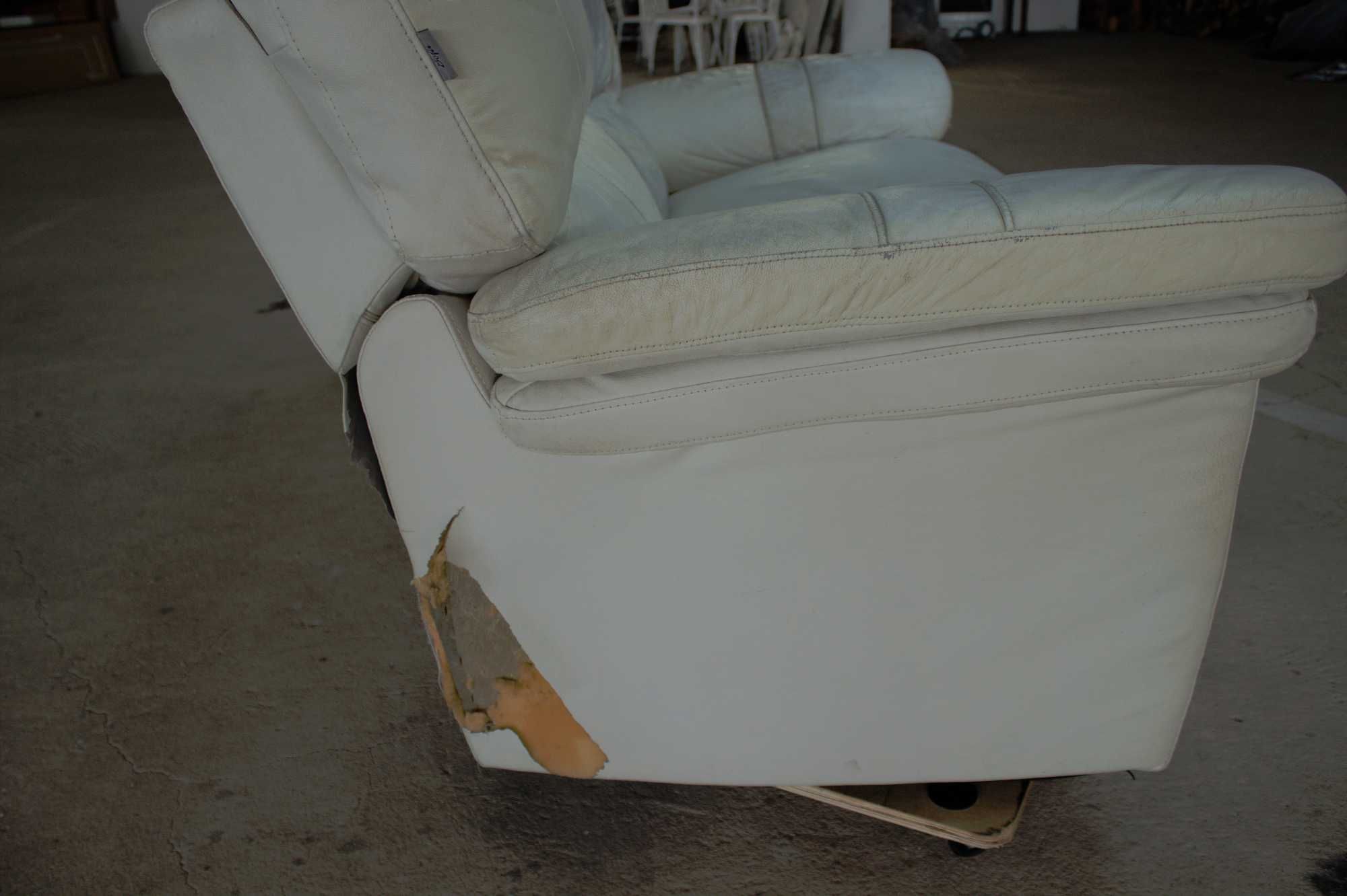 Conjunto de 2 sofás em pele bege – Conforto e estilo para a sua sala!