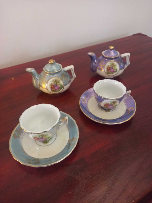 Conjuntos de chávenas miniatura