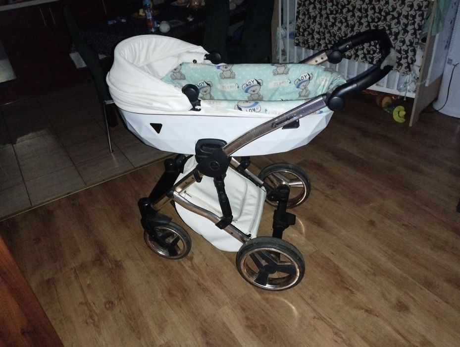 Sprzedam wózek dla dziecka