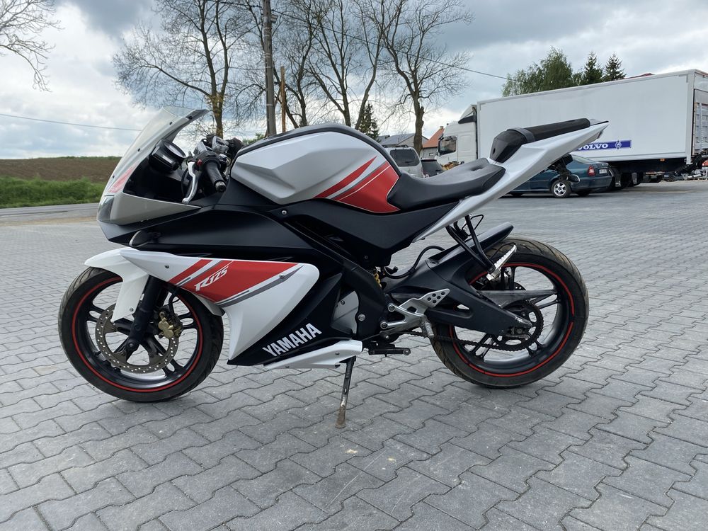 Yamaha Yzf-r 125