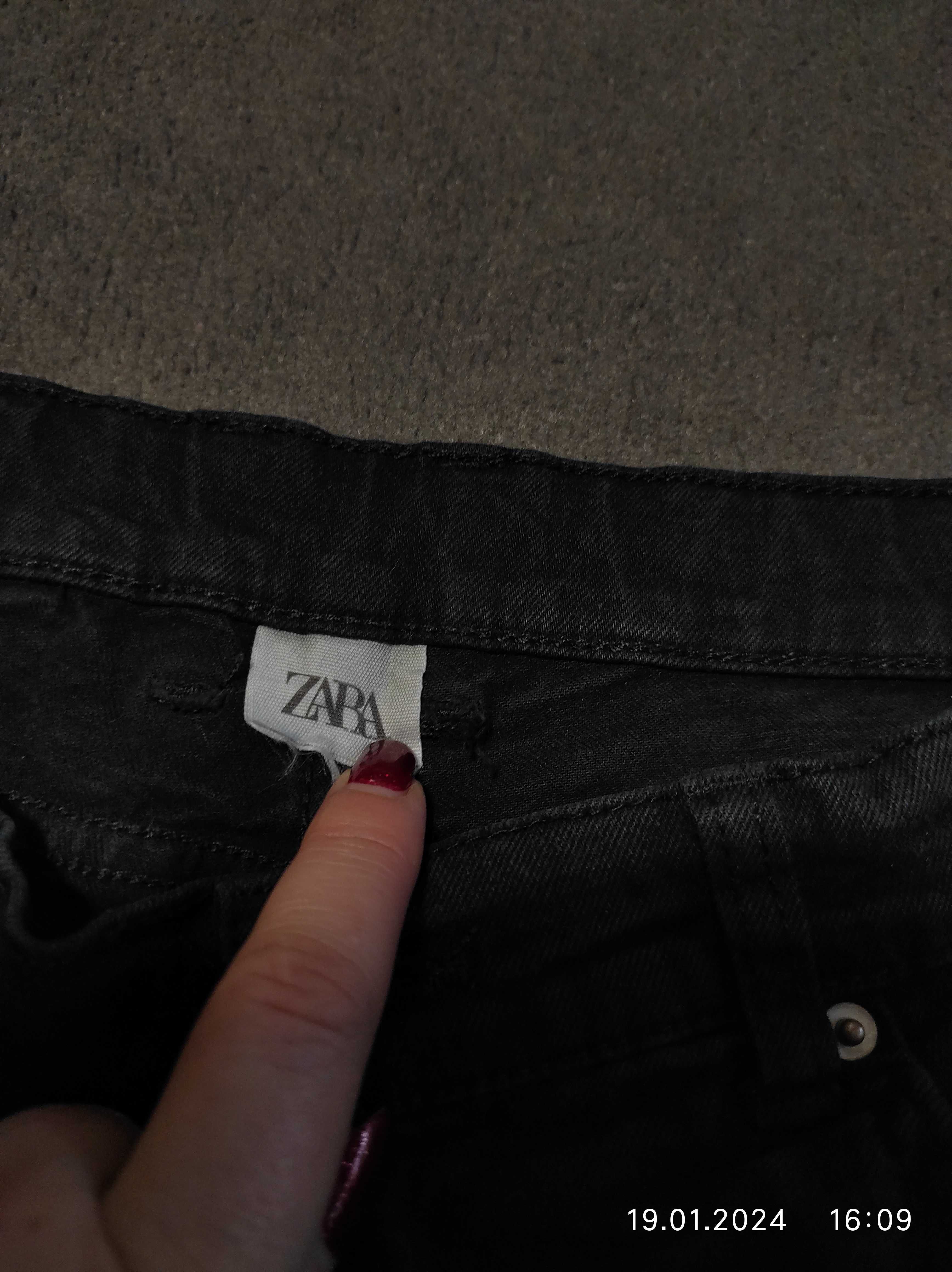 Фірмові,укорочені,жіночі,чорні джинси 44-46 р-ZARA
