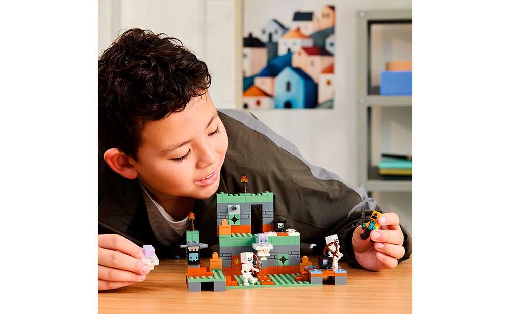 Lego Minecraft 21271 Дворец испытаний. В наличии