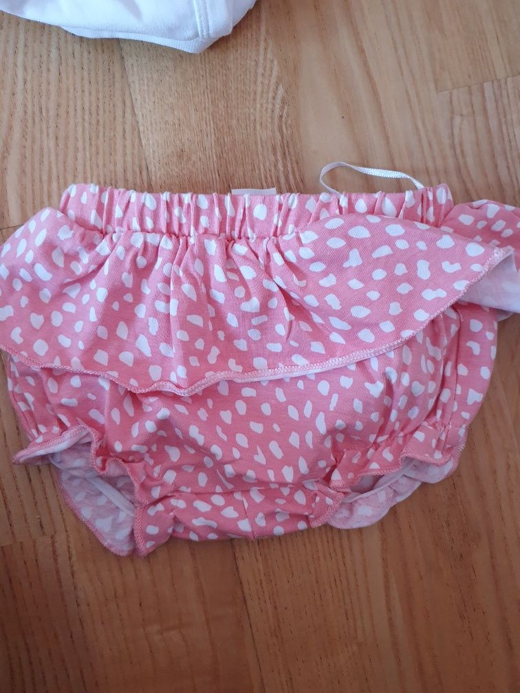 Komplet  niemowlece H&M body  i majteczki