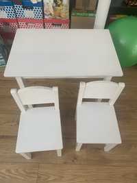 Stolik i 2 krzesla dla dziecka ikea