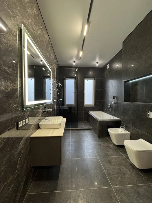 Продаж таунхаусу в районі Садовий