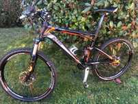 Troco por iPhone 15 ou 16 bicicleta ktm em carbono