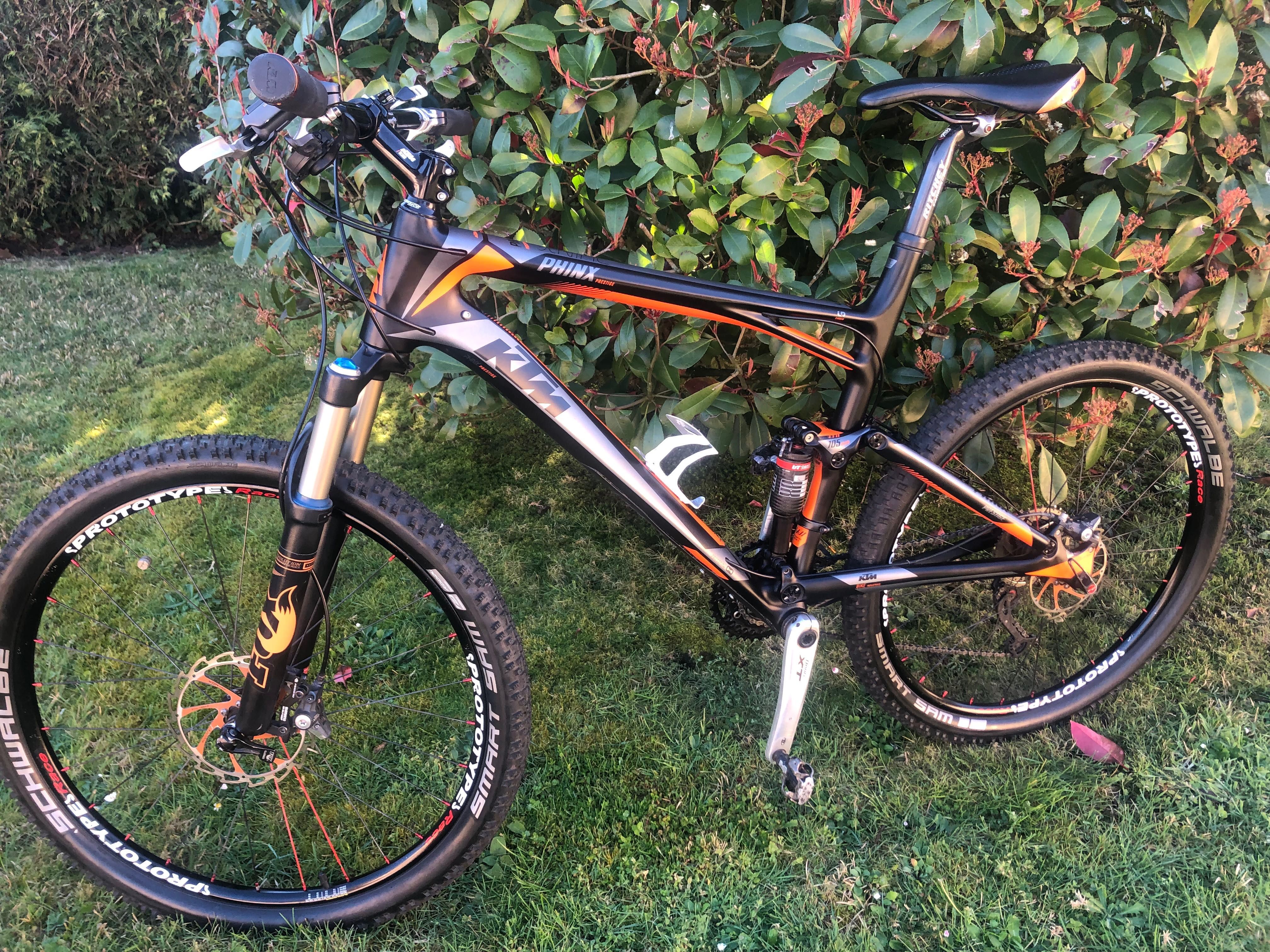 Vendo bicicleta ktm em carbono