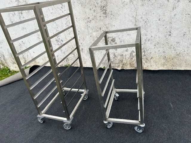 Carro em inox porta tabuleiros