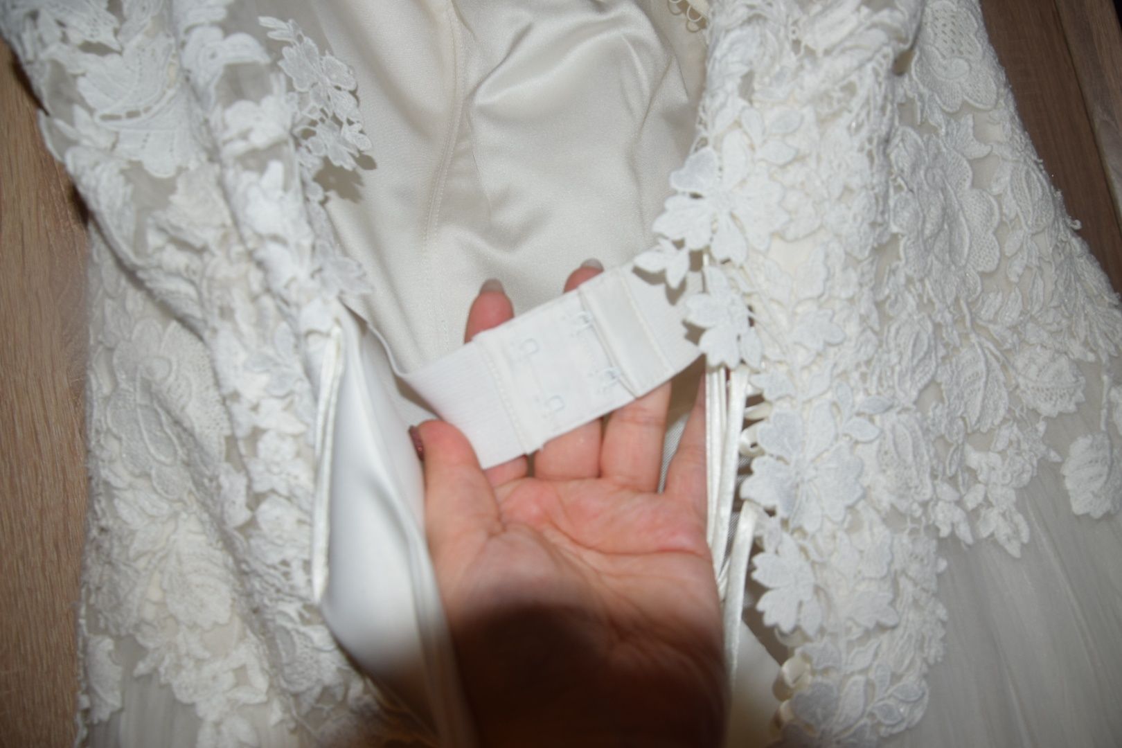 Suknia ślubna 42-46