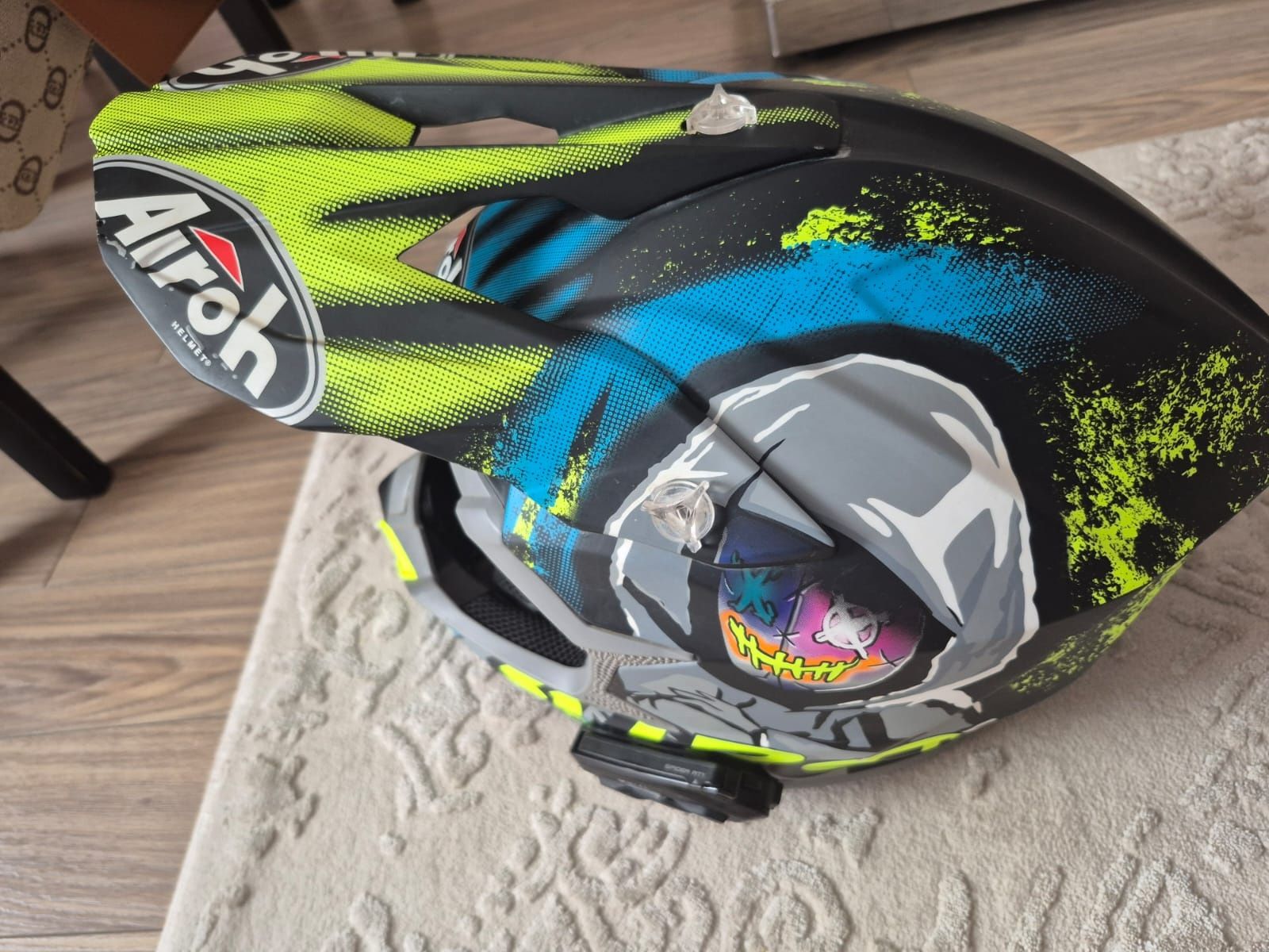 Airoh Wraap Alien kask cross enduro rozm S