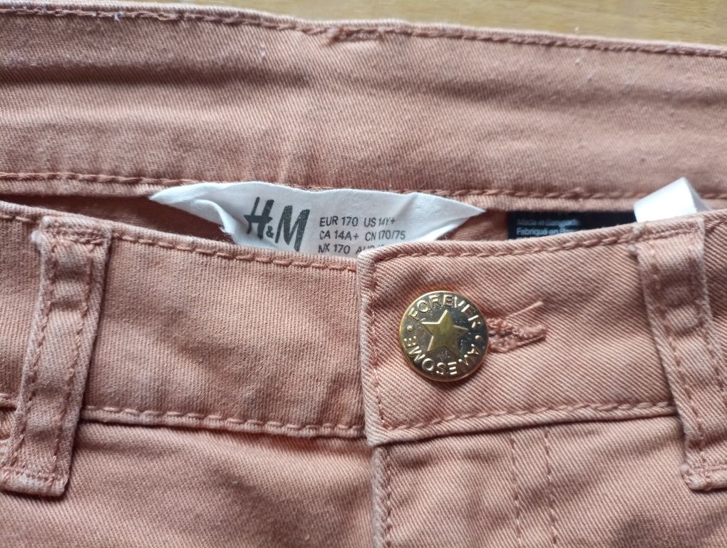 Krótkie spodenki dla dziewczynki- H&M- rozmiar: 170