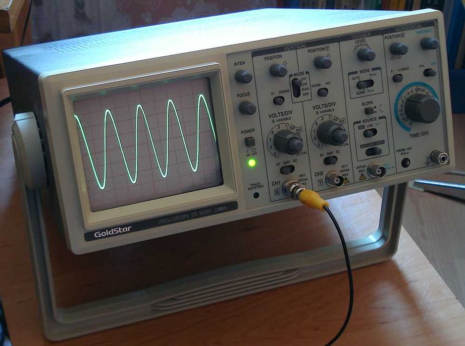 oscyloskop dwukanałowy Goldstar OS-9020p vintage