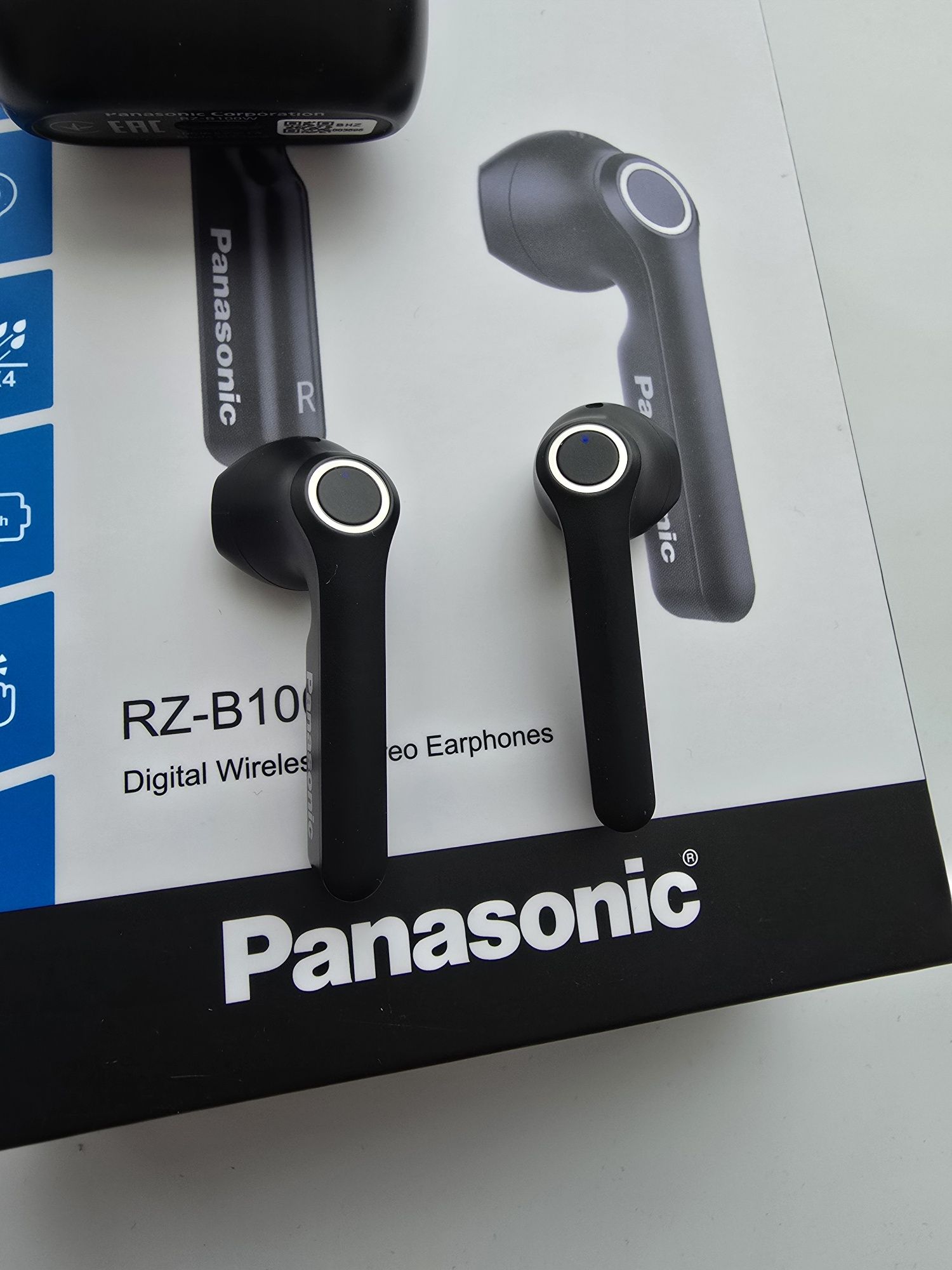 Навушники Panasonic RZ-B100W
