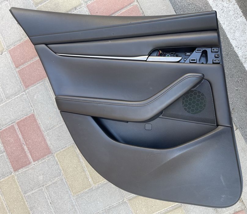 Дверна карта Mazda 3 2020