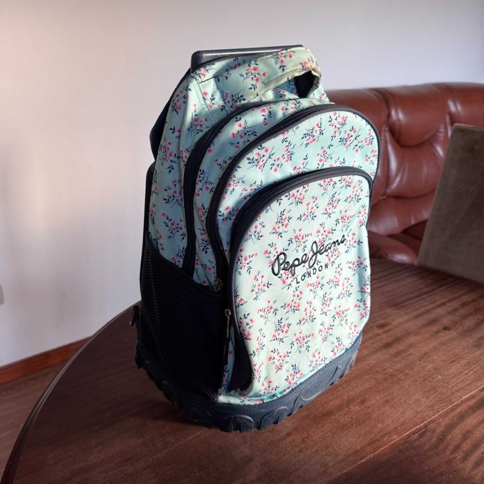 Mochila Azul com Rodas