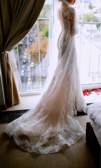 Свадебное платье