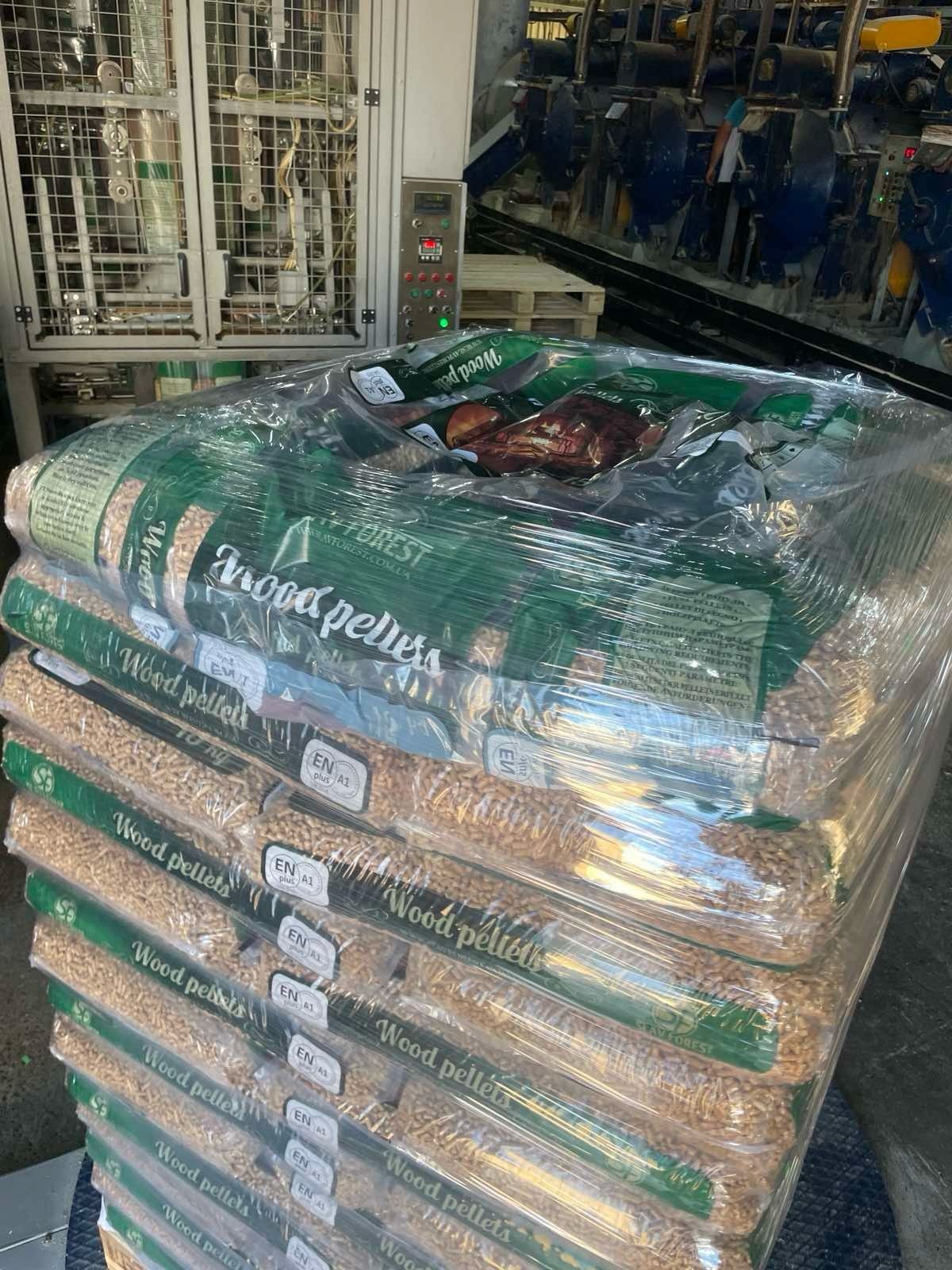 Pellet,Pelet Premium EN plus  A1 sosnowy 6mm