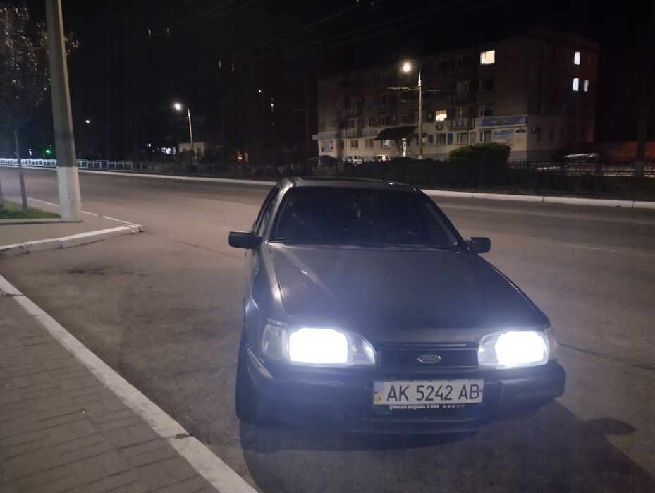 Ford Sierra 2.0 DOHC 1992 ГАЗ/БЕНЗИН