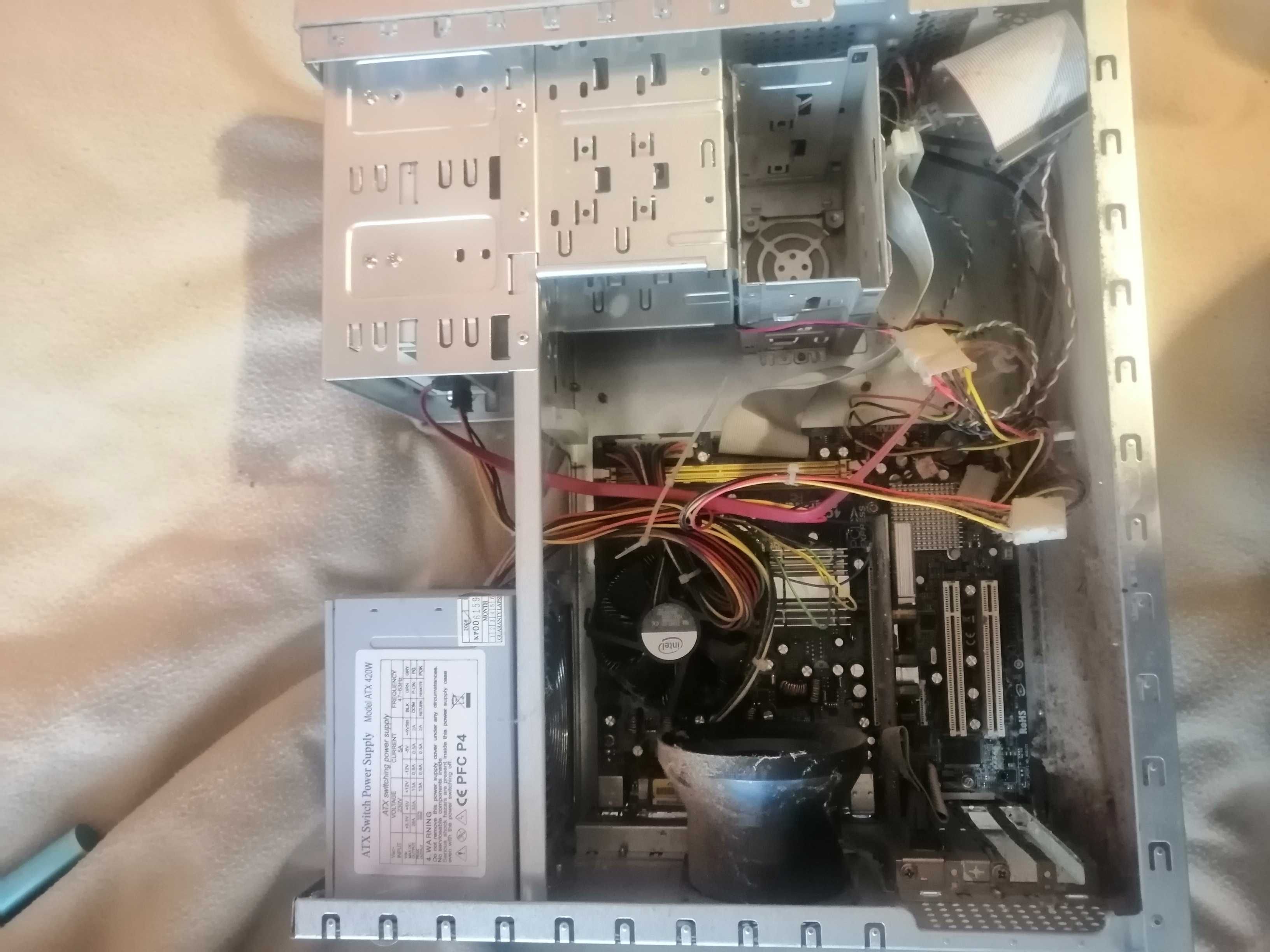 komputer stacjonarny fujitsu siemens