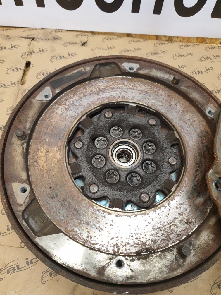 BMW Sprzęgło dwumas e90 e91 e92 e93 e87 e81 e60 e61 N47D20c d20a