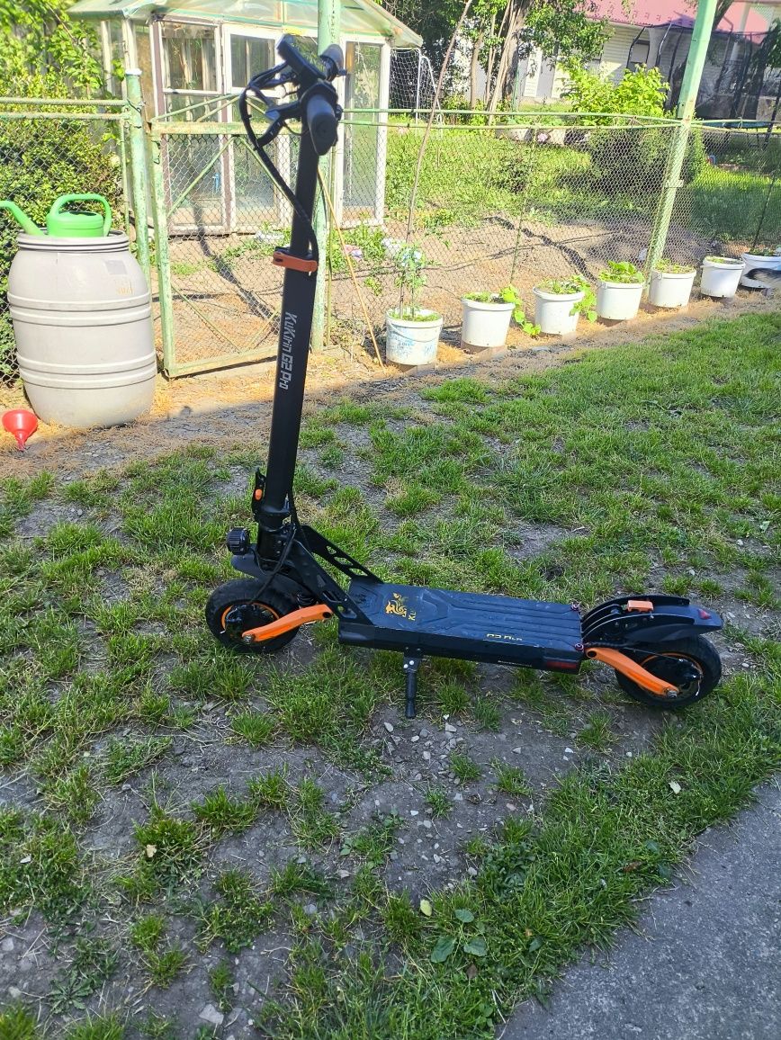 Продам самокат KuKirin g2 pro