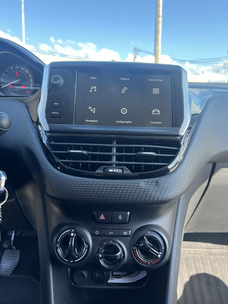 Peugeot 2008 1.2 PureTech Style
