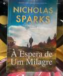 "À Espera De Um Milagre"