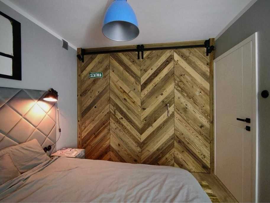 piękne stare drewno deski na ścianę sufit lamele panele styl farmhouse