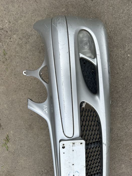 Передній бампер Mercedes-Benz W211 Мерседес Бенз В211 2002–2006 дорест