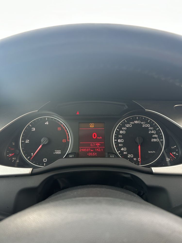 Audi A4 B8 2.0 TDi