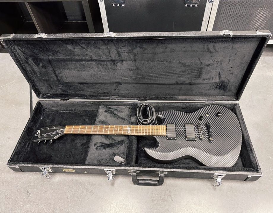 ESP LTD Viper-50 Custom EMG 81/85