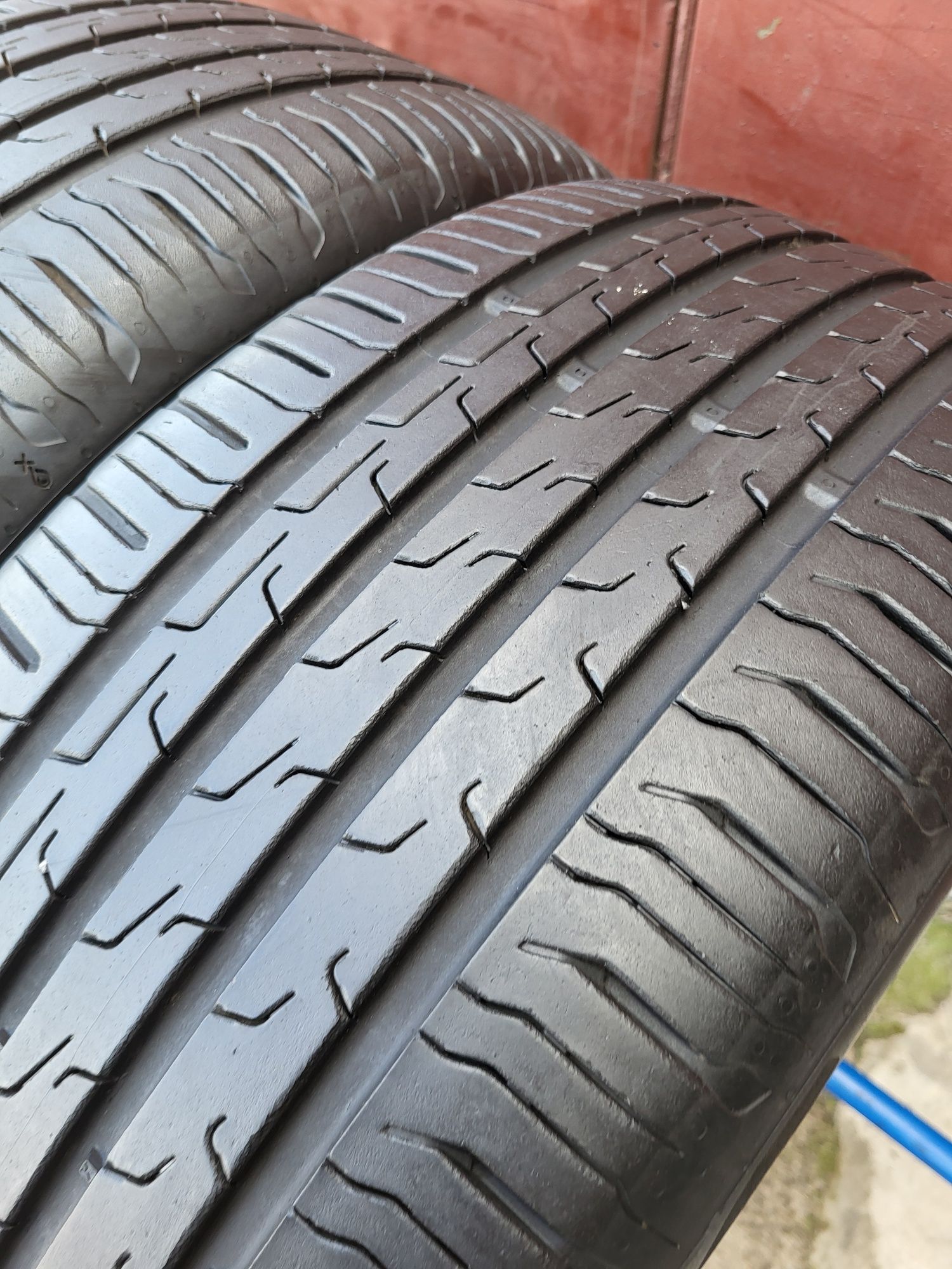 225/55/17 R17 Continental EcoContact 6 4шт ціна за 1шт шини
