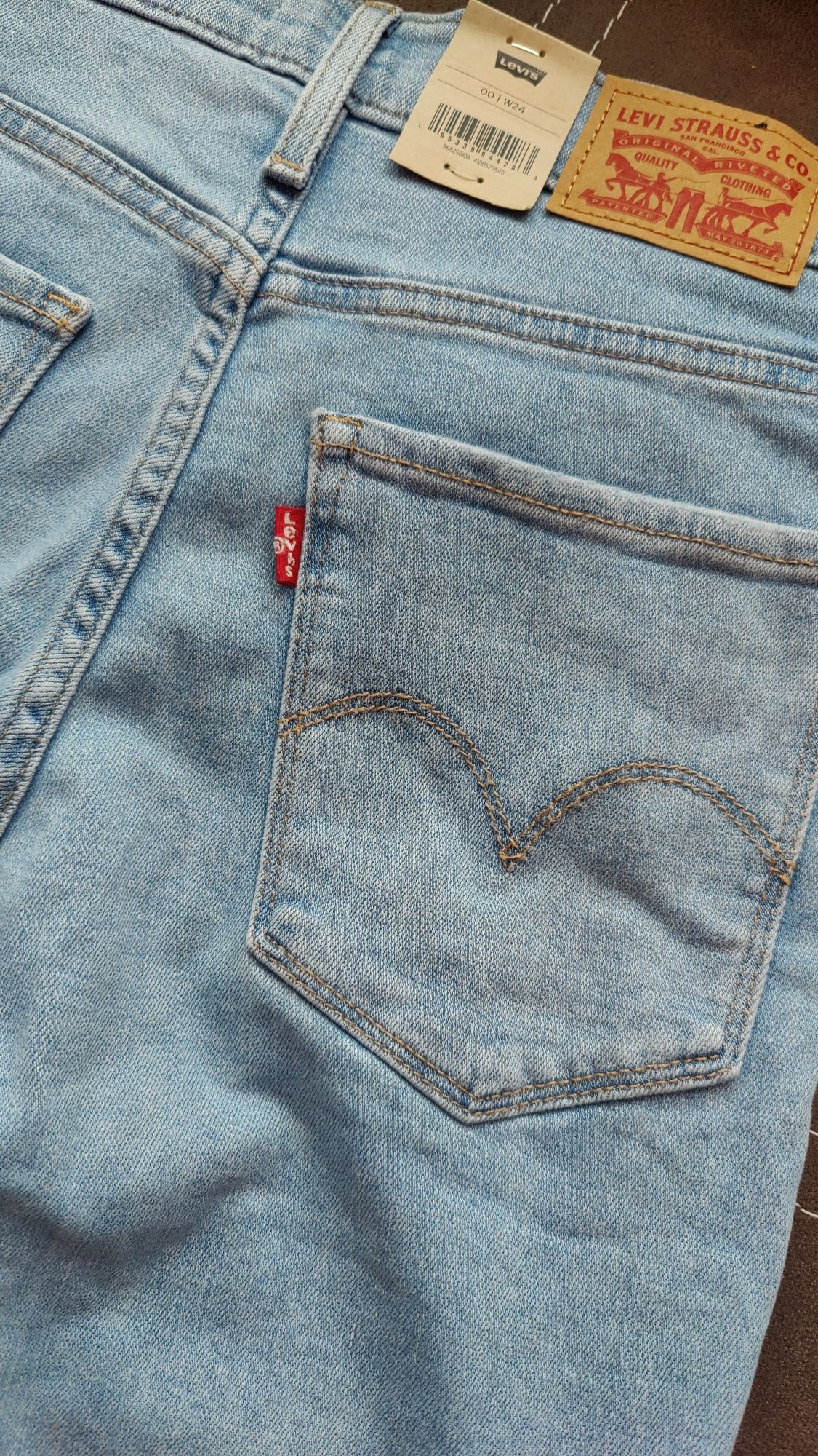 Джинси Levi's 24