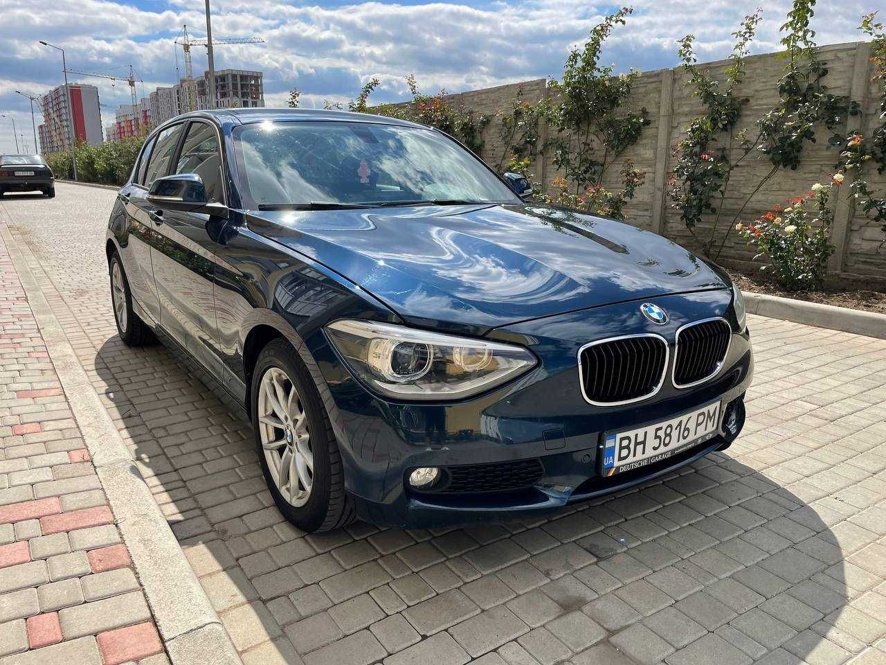 BMW 118d F20 midnight blue