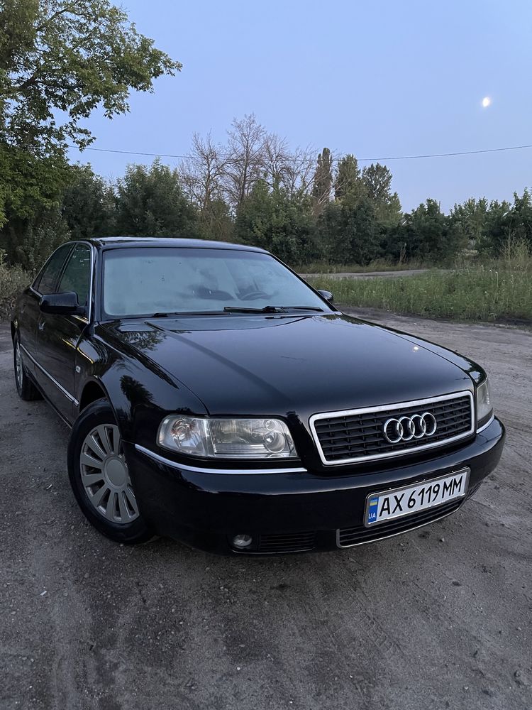 Audi A8 Quattro ІДЕАЛ