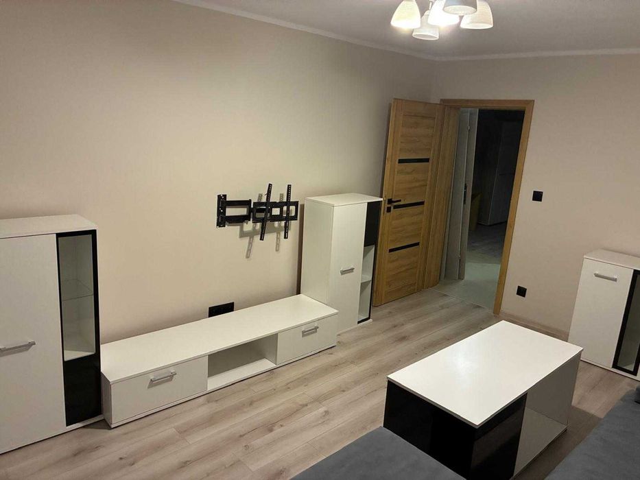 Mieszkanie wynajem 49m2 - 3 pokoje centrum, bardzo  dobra lokalizacja