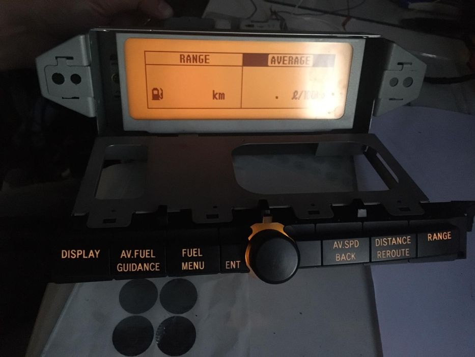 Display Toyota Avensis