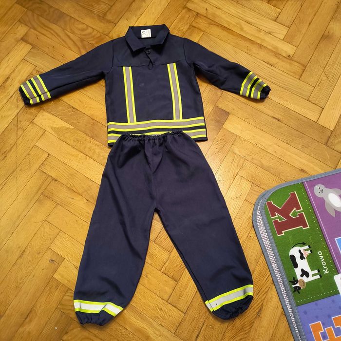 Sprzedam strój strażaka