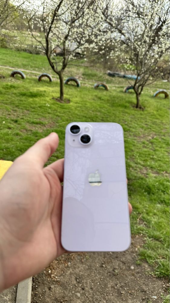 Iphone 14 на 128 гиг в хорошем состоянии
