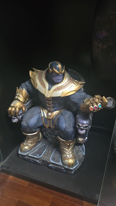 Thanos On Throne Sideshow