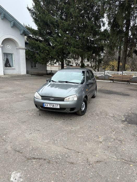 Машинка хороша економна , з газом. Ваз