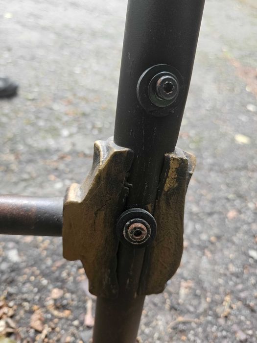 Kute łóżko 160x200 cm