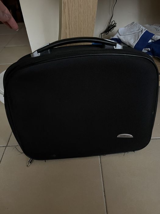 Чехол но ноутбука