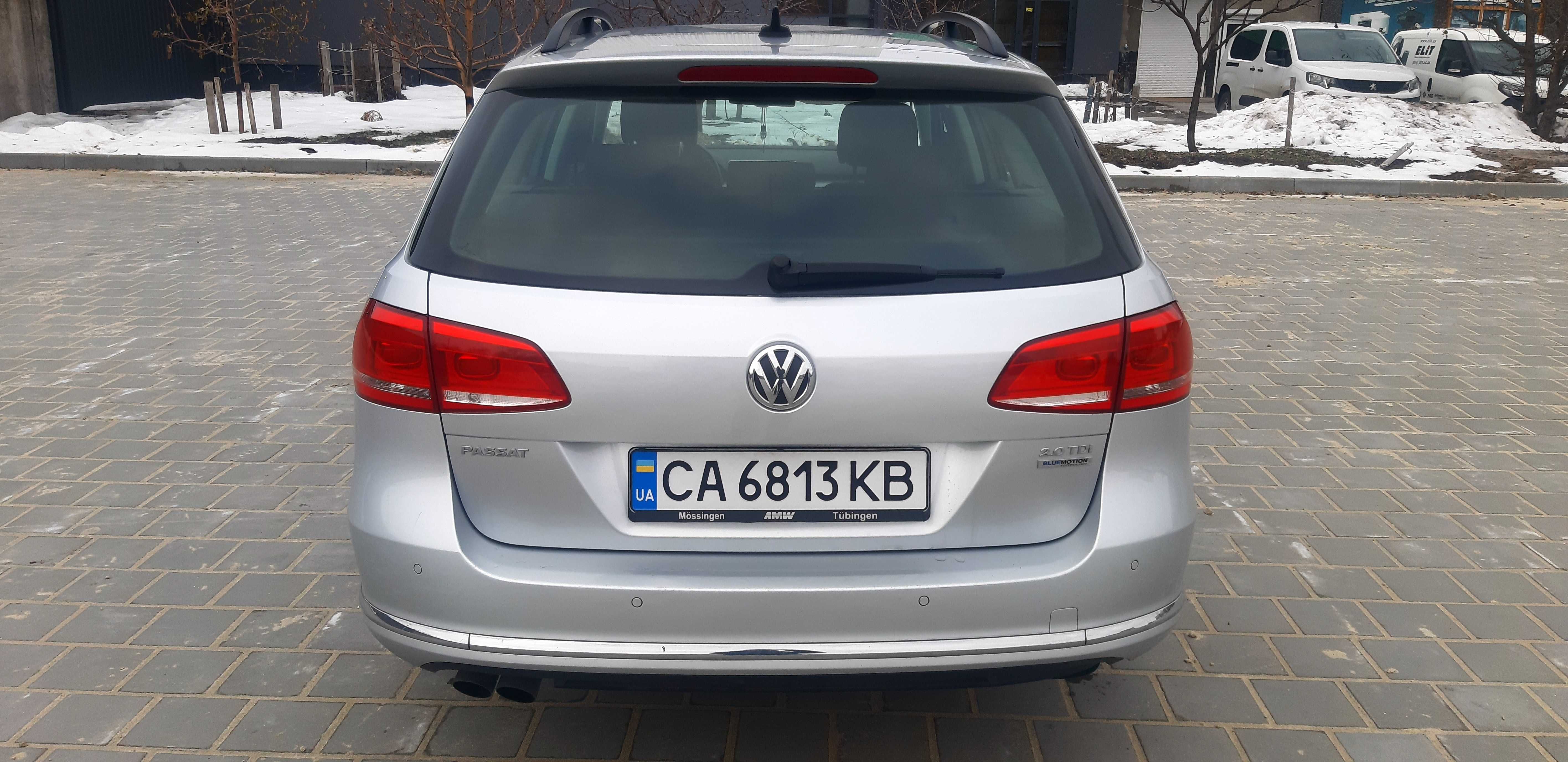 Volkswagen Passat B7. 2.0 дизель 2011 (2010) р.в.