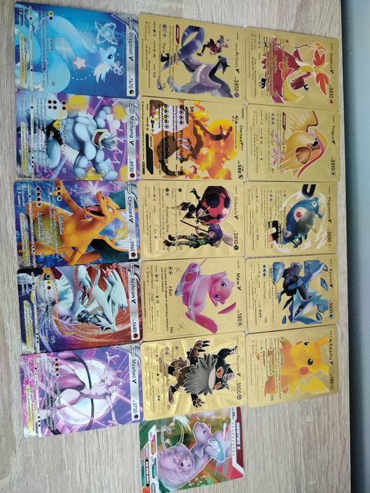 Pokemon karty kolekcjonerskie