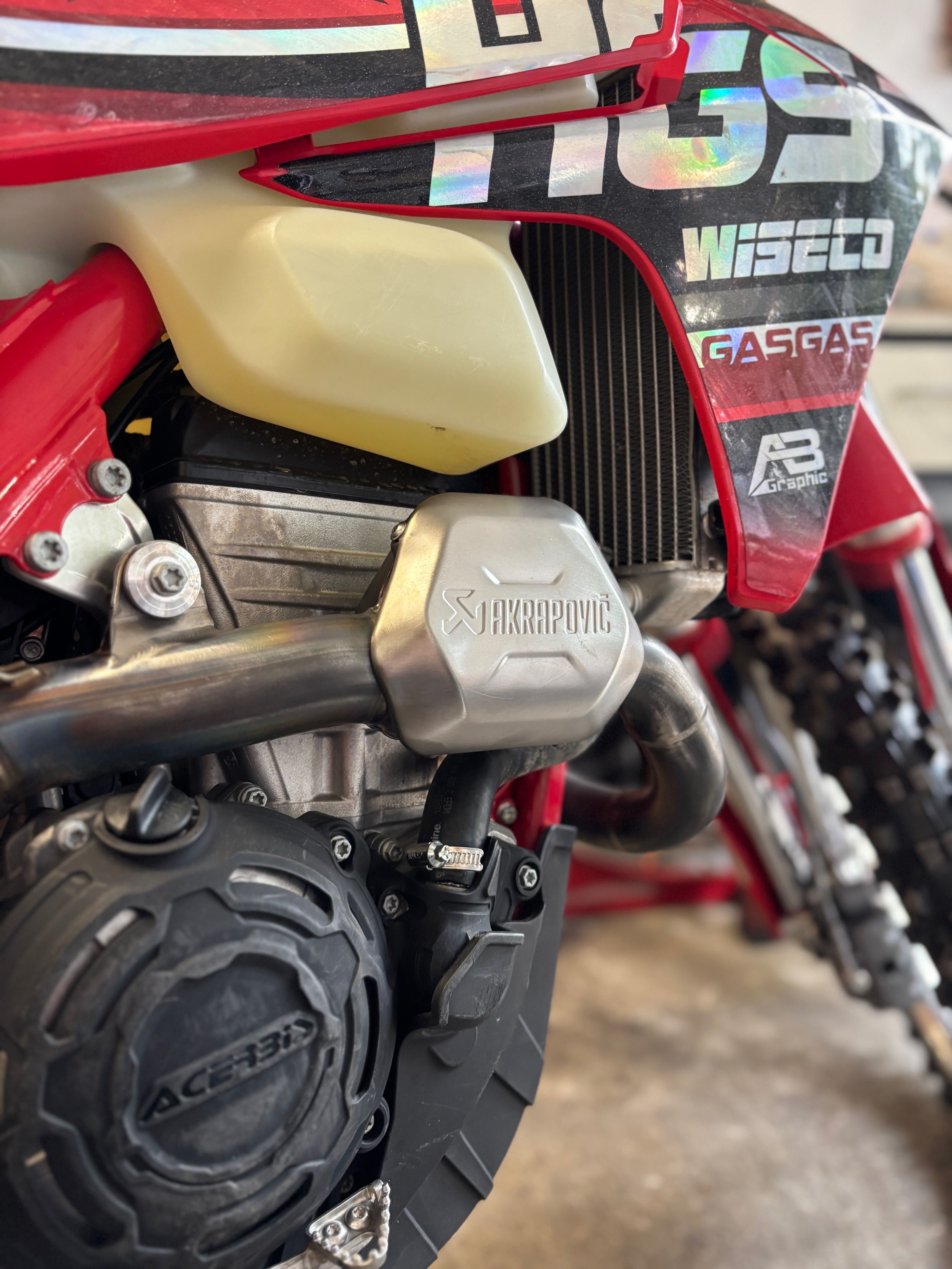 Akrapovic KTM EXC GAS GAS Husgvarna HGS
